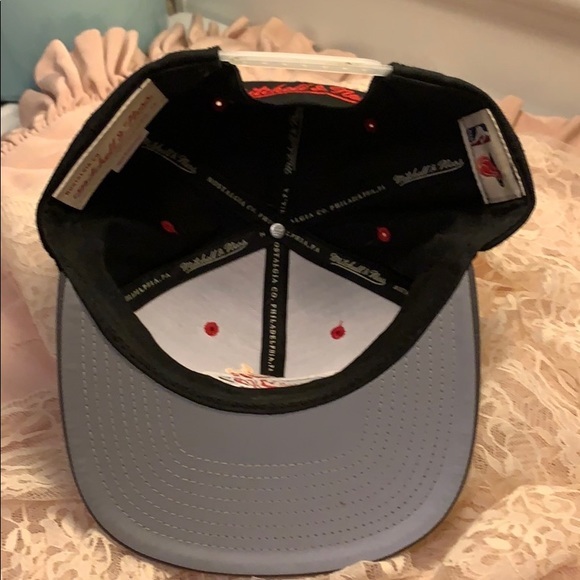 Like New Cap - Picture 5 of 8